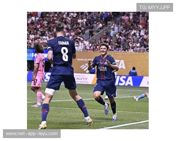 拜仁被曝有意签回梅西级别的南美组织者，未来球场的“魔术师”即将登陆安联竞技场？